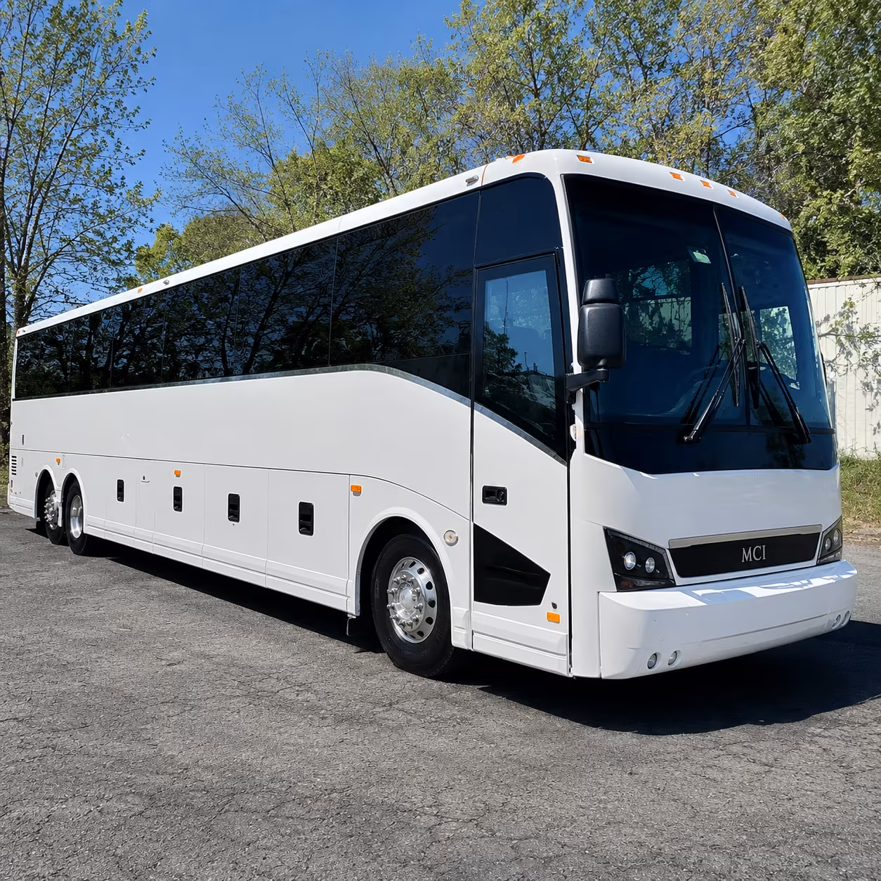 airport shuttle buses to and from bellingham international airport bli