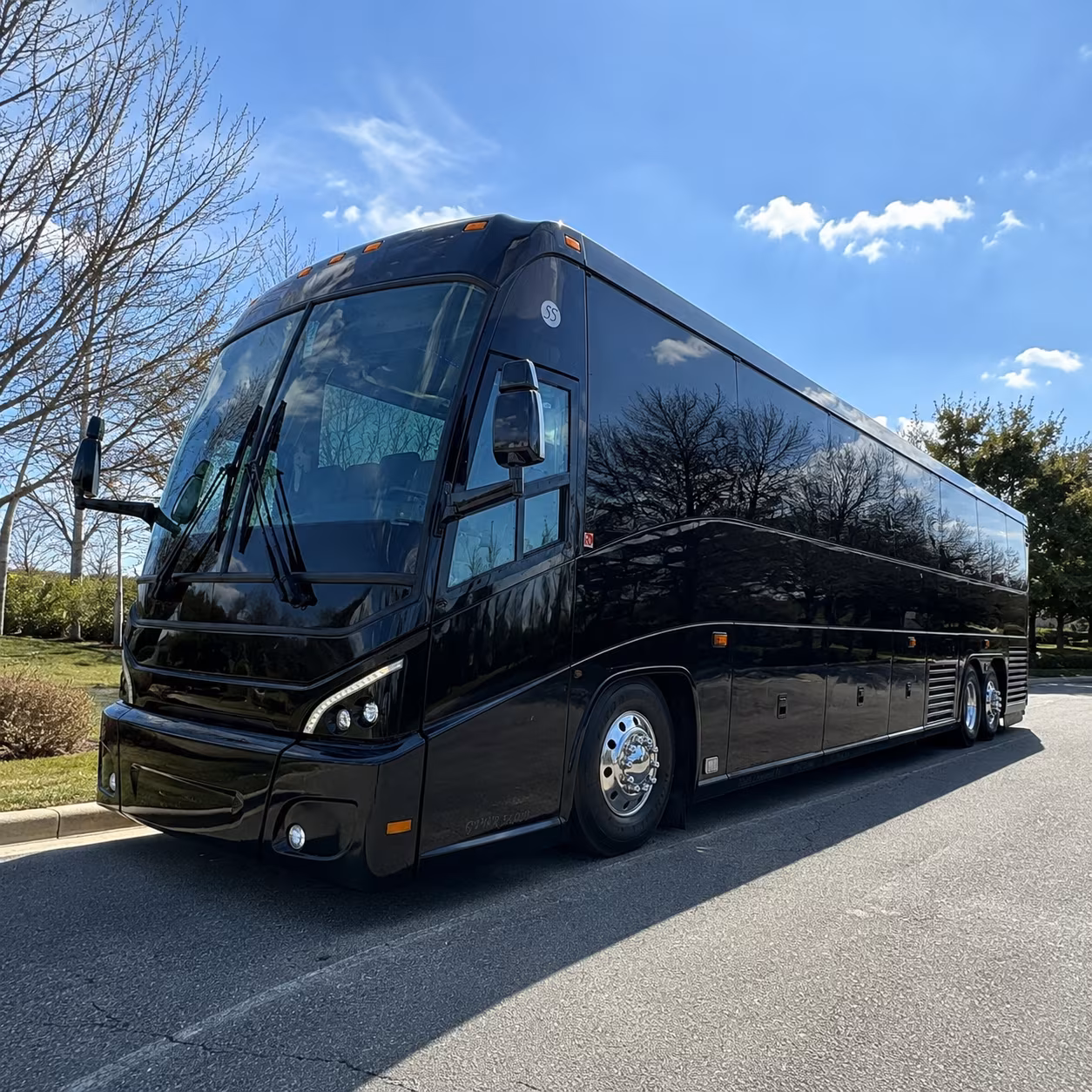 shift worker shuttle service for healthcare industrial and hospitality employers